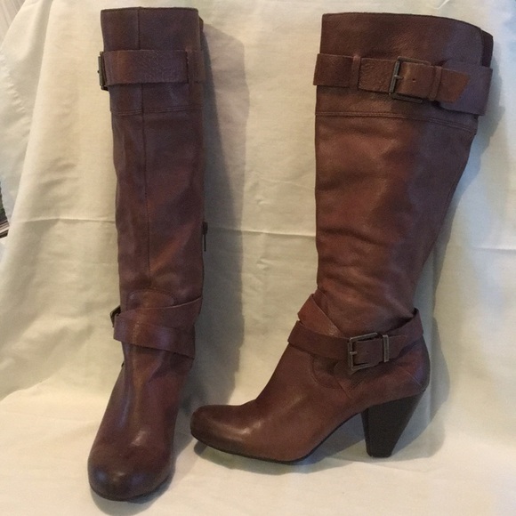 Arturo Chiang Shoes - Arturo Chiang Women’s Brown Leather Boots size 8.5